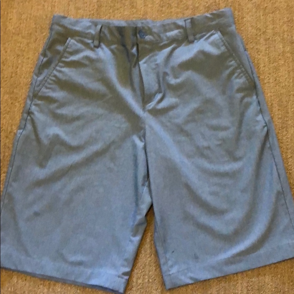 Slazenger light blue boy golf shorts. Size XL